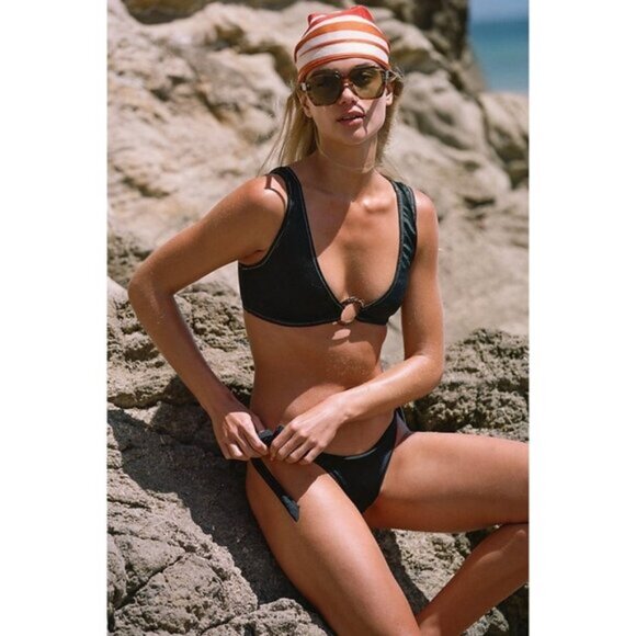 NWT Benedetta blue & red crochet stitching skini bikini top & side tie bottom - Picture 6 of 16